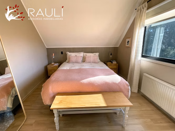 Se vende moderna casa de 2 pisos - barrio el Bosque, Valdivia