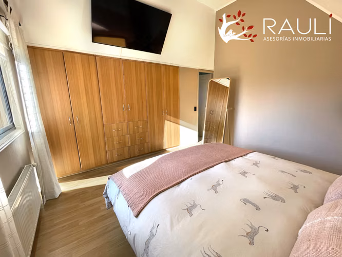 Se vende moderna casa de 2 pisos - barrio el Bosque, Valdivia