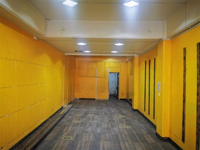 LOCAL COMERCIAL EN ARRIENDO IRARRAZAVAL CON VICUÑA MACKENNA - Imagen 7