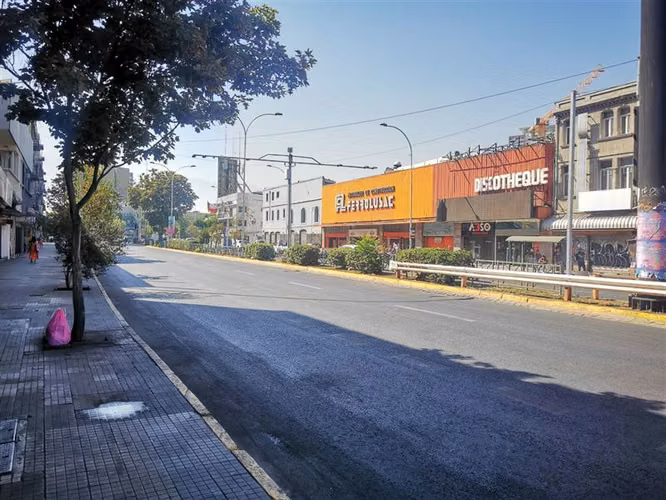 LOCAL COMERCIAL EN ARRIENDO IRARRAZAVAL CON VICUÑA MACKENNA - Imagen 21