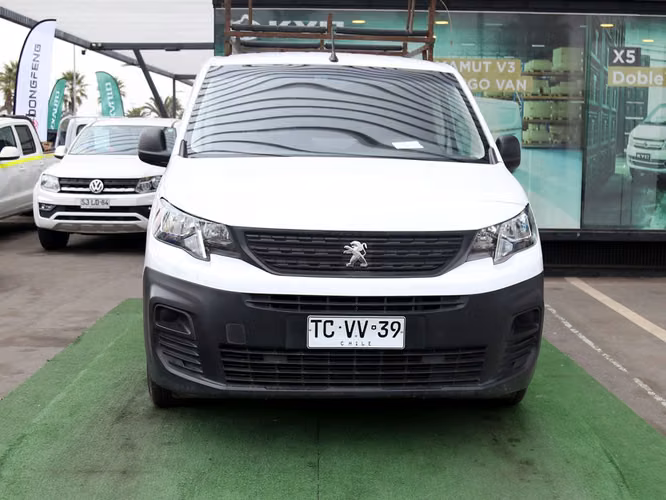 PEUGEOT PARTNER 2024