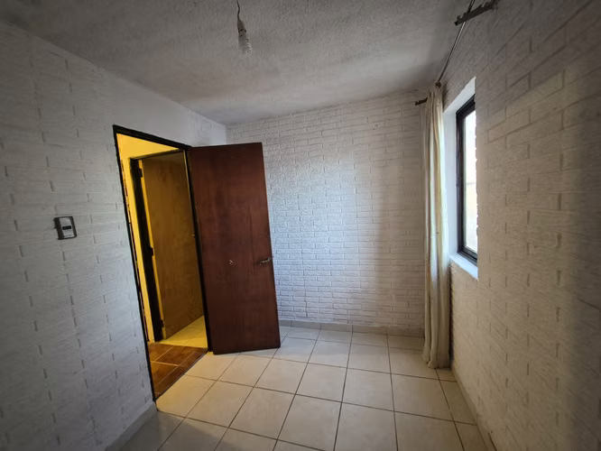 PUCARANI/PRIMER PISO