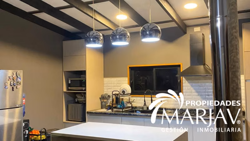 VENTA CASA 3D 2B, CHESQUE ALTO KM 10 VILLARRICA- LICAN RAY
