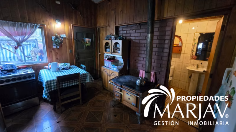 VENTA CASA 3D 1B , UBICACIÓN CENTRAL,VILLARRICA