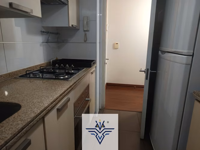 Departamento en arriendo c/ estacionamiento en Libertad