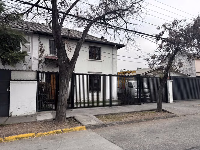 Arriendo oficina - gran casa Ñuñoa 180 m2 (171017)