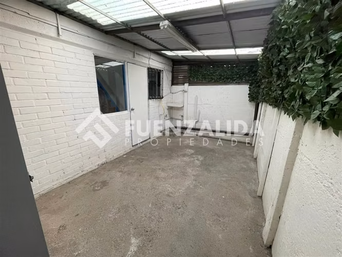 Casa en venta de 3 dorm. en Maipú