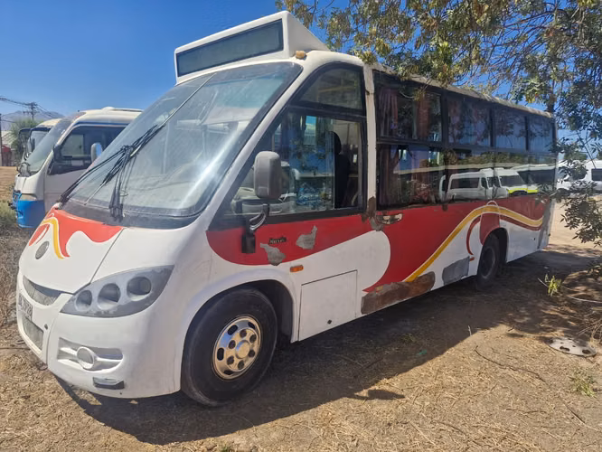 Minibus Youyi ZGT6805DG Año 2012