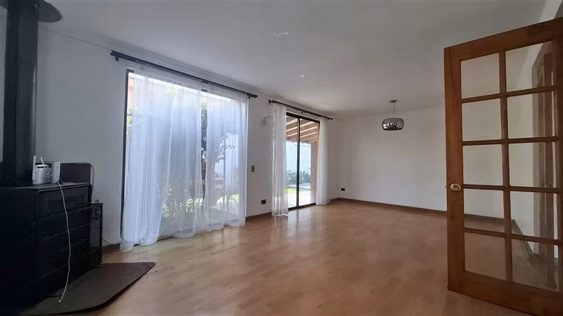 Casa en condominio en venta en Peñalolén
