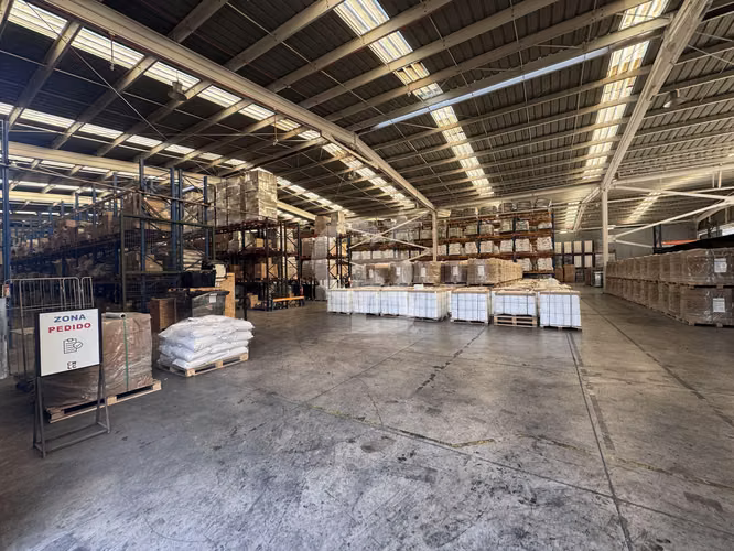 Bodega Premium | Flexible y Segura | Quilicura