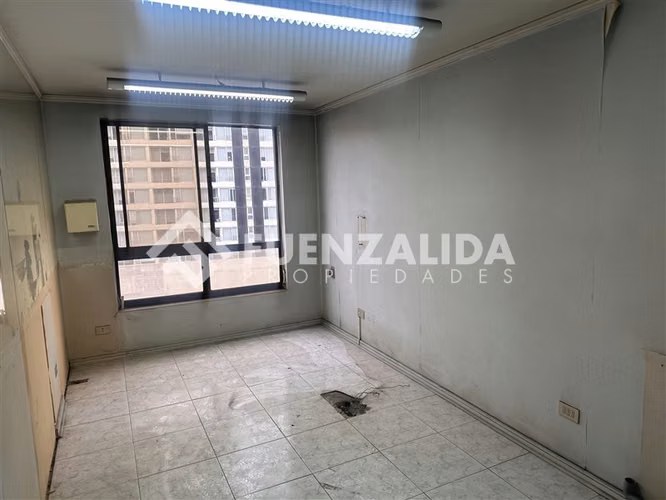 Excelente oportunidad oficina bien ubicada en Ñuñoa