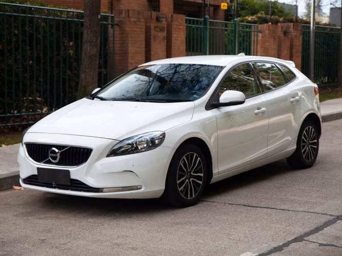Volvo V40 T3 2019