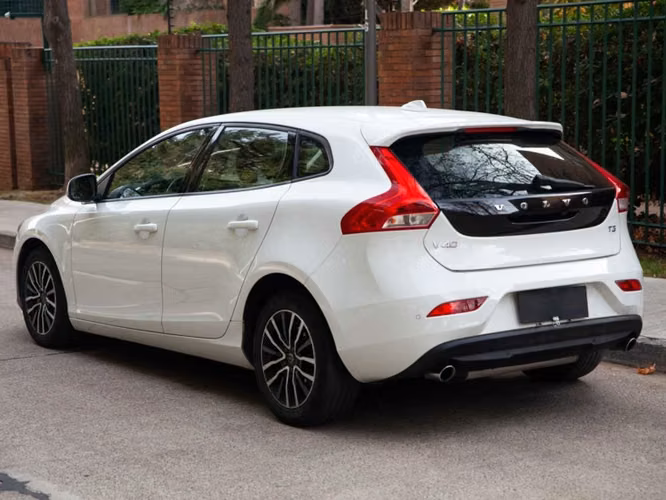 Volvo V40 T3 2019