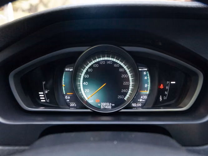 Volvo V40 T3 2019