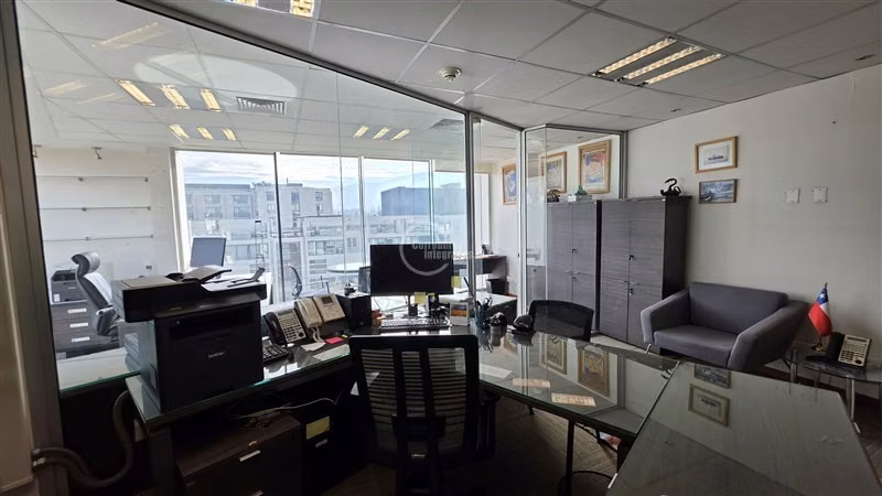 Oficina en arriendo en Lo Barnechea