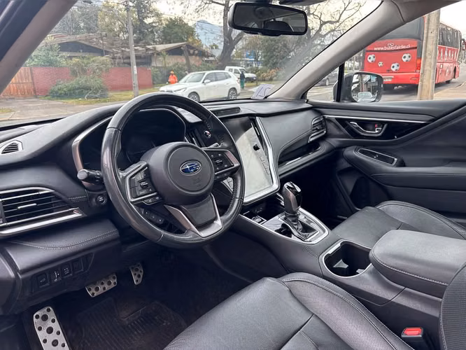 SUBARU OUTBACK 2022