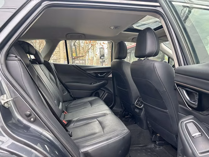 SUBARU OUTBACK 2022