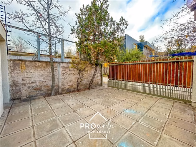 Casa en arriendo de 6 dorm. en Las Condes - Imagen 35