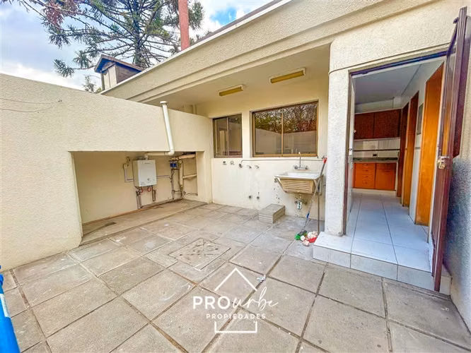 Casa en arriendo de 6 dorm. en Las Condes - Imagen 34