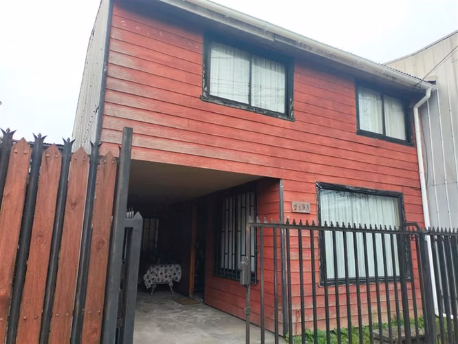 Casa en venta de 3D. 2B. Villa Cordillera en Puerto Montt