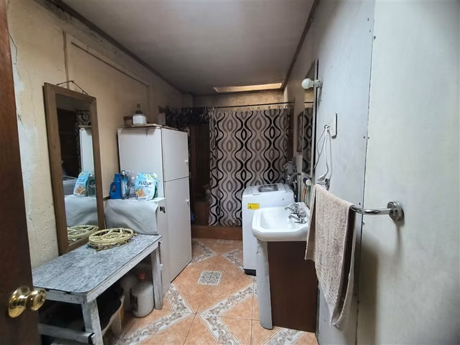 Casa en venta de 3 dorm. en Quinta Normal