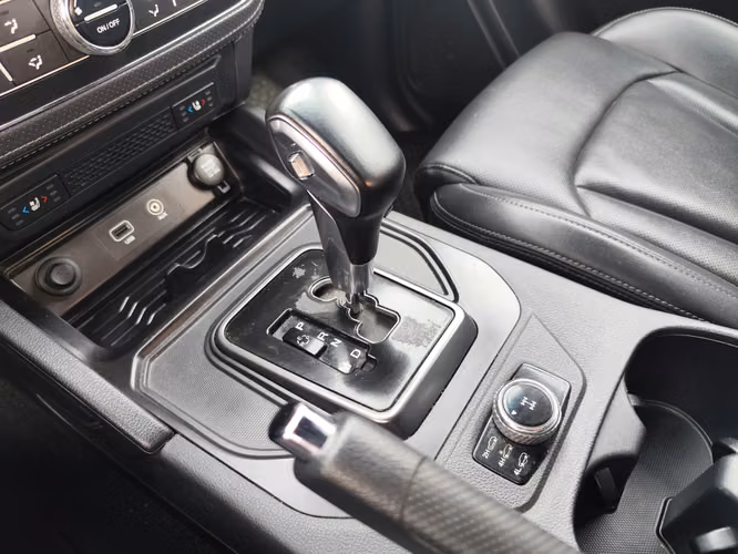 SSANGYONG MUSSO