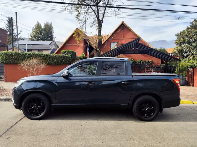 SSANGYONG MUSSO