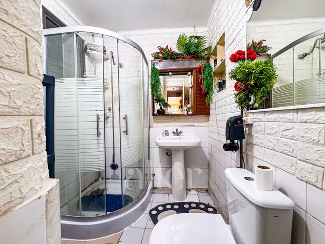 Espacio Ideal para Empresa con Casa en1.400m2 (171064)