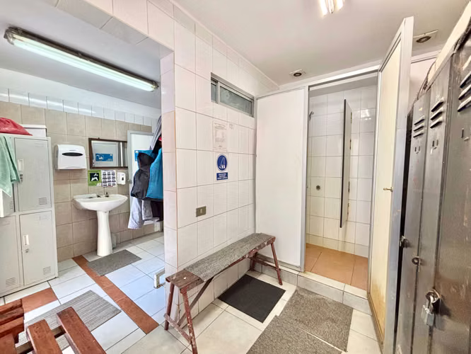 Espacio Ideal para Empresa con Casa en1.400m2 (171064)