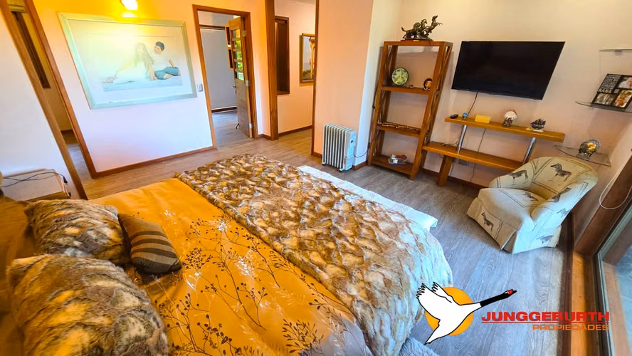 GRAN CASA DE LUJO EN CONDOMINIO DE VILLARRICA