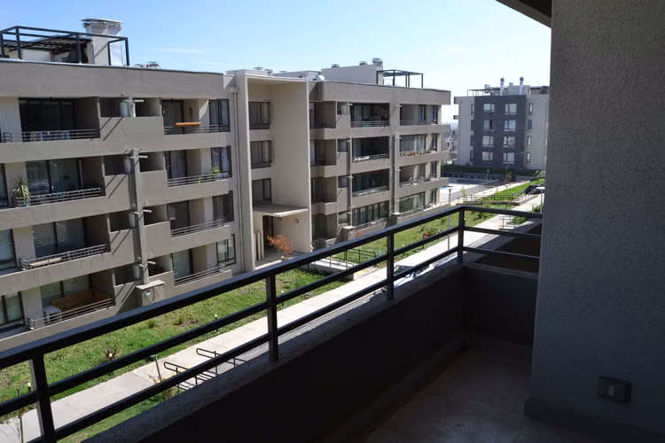 Moderno Depto con Amplia Terraza (171129)