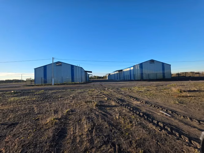 Arriendo bodega sector industrial de Cabrero