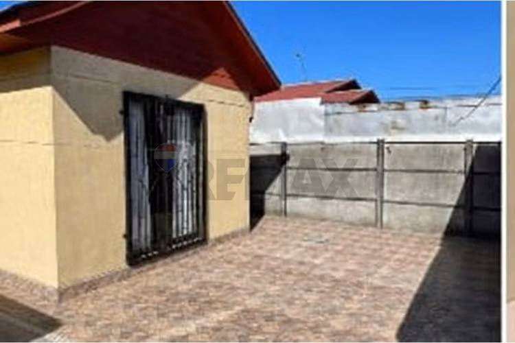 ¡casa en coronel: tranquilidad y comodidad!
