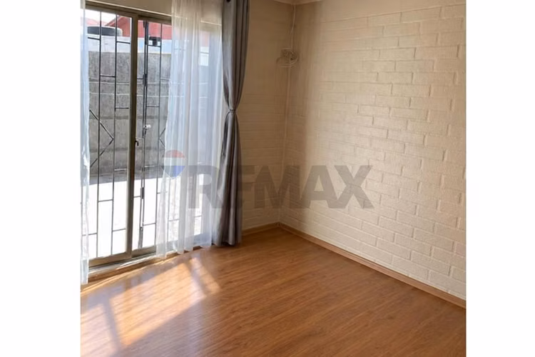 ¡casa en coronel: tranquilidad y comodidad!