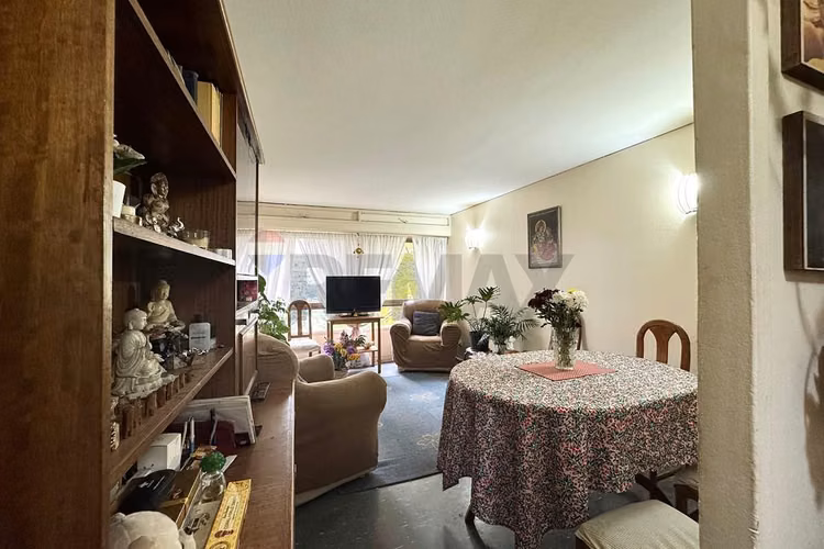 Vende 3 dormitorios y amplia terraza villa frei - Imagen 4
