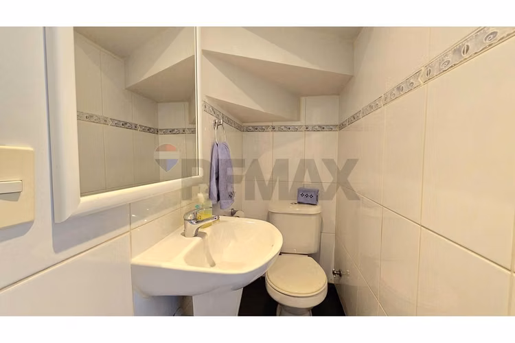 Amplia, cómoda, en condominio