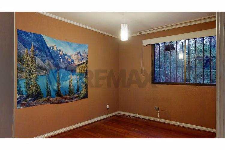 Casa en venta con gran patio y piscina