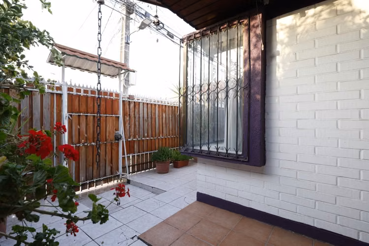Casa DIEGO BARROZ ORTIZ / AVENIDA CUATRO PONIENTE.