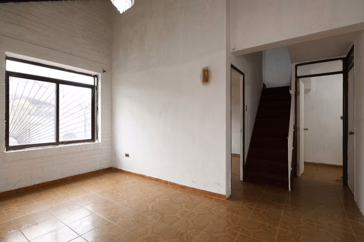 Casa METRO EL BOSQUE.