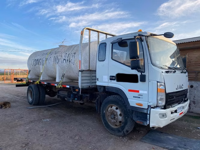 Camion aljibe