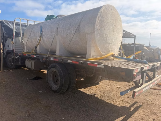 Camion aljibe