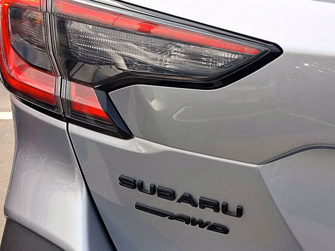 SUBARU OUTBACK 2026