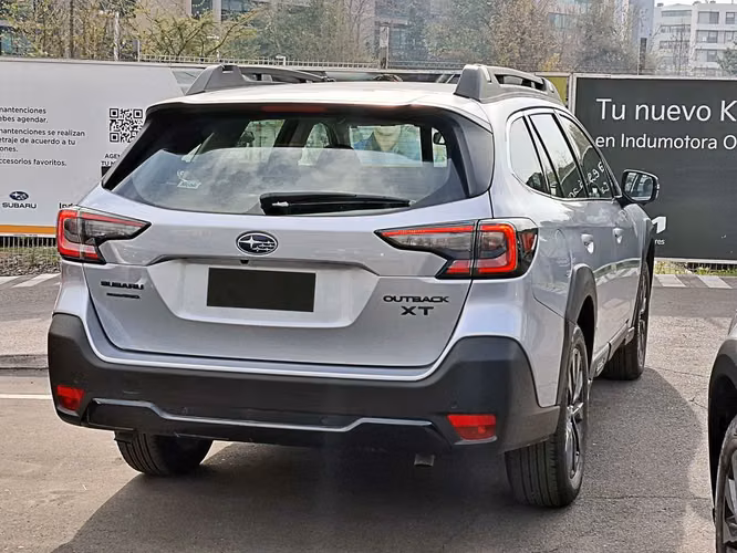 SUBARU OUTBACK 2026