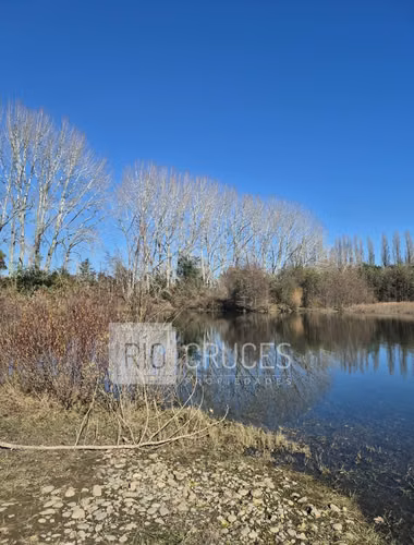 Hermosa parcela en venta con vista a brazo de río, sector Antilhue