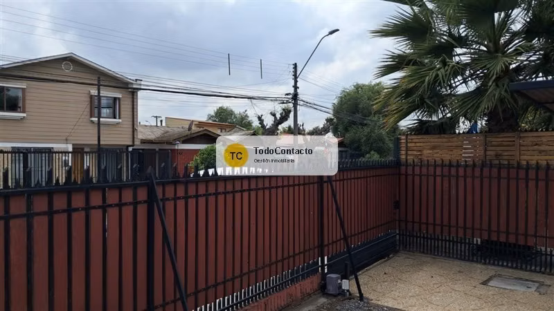 Casa en venta de 5D2B4E1B, Quincho en Maipú 140 / 357 m2