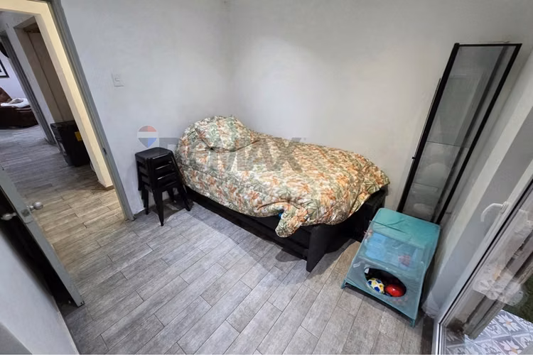 Venta casa 183 metros, la reina - remodelada!!