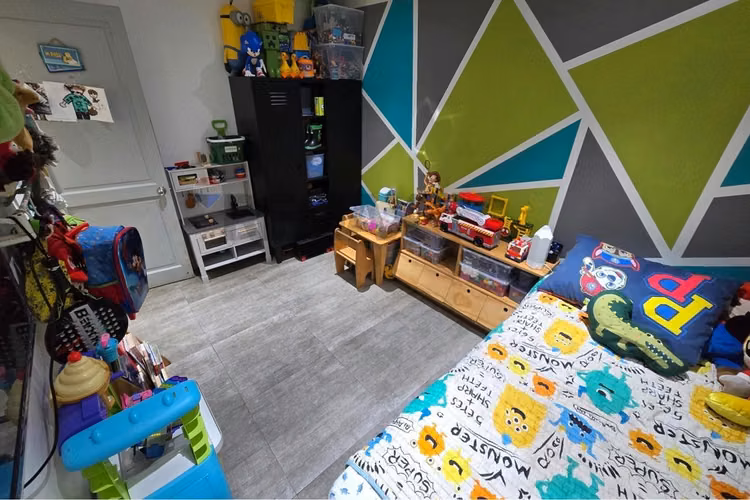 Venta casa 183 metros, la reina - remodelada!!
