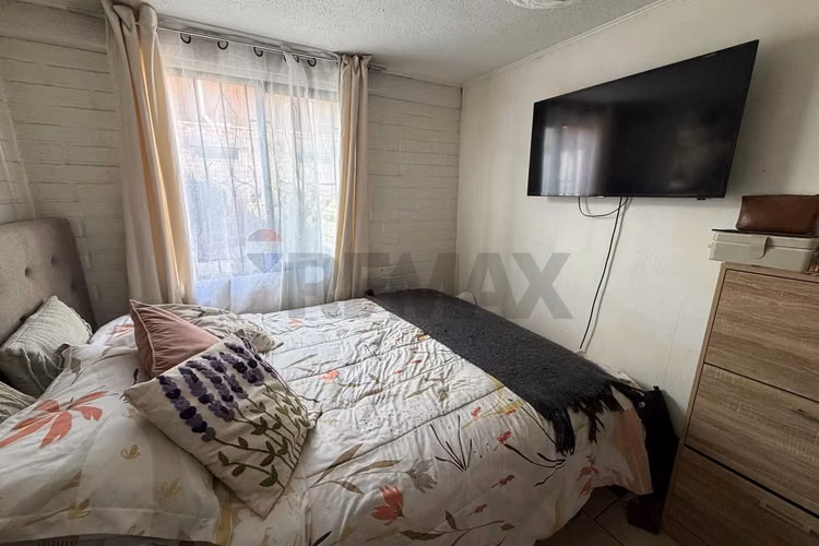 Excelente oportunidad, casa de 3d y 1b