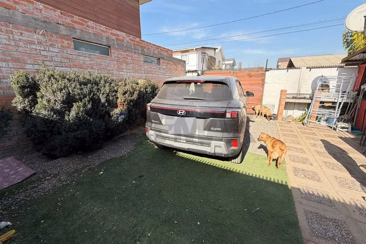 Excelente oportunidad, casa de 3d y 1b