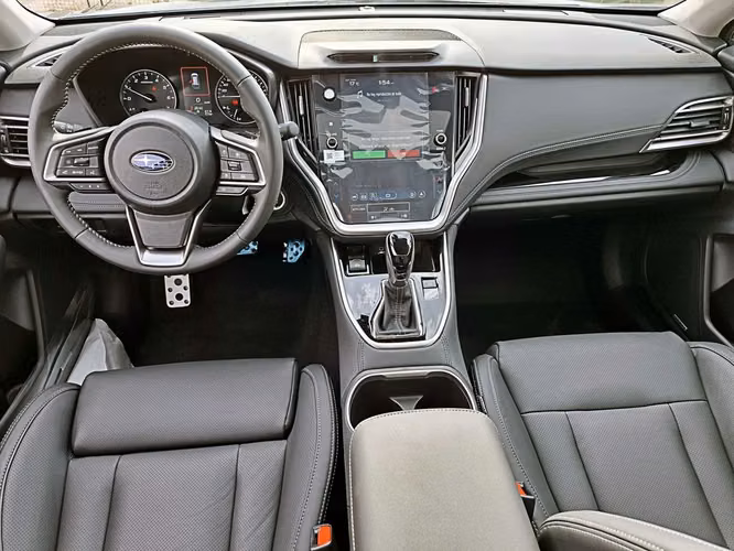 SUBARU OUTBACK 2026